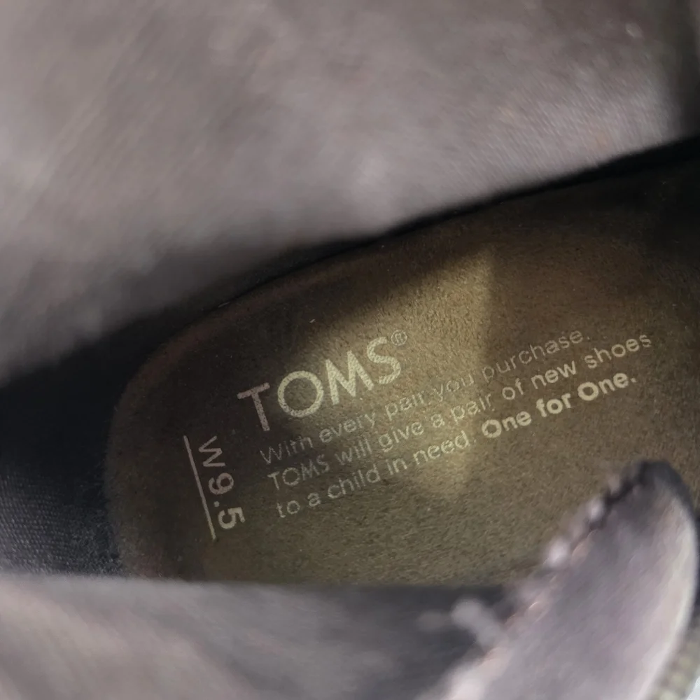 Toms size style
